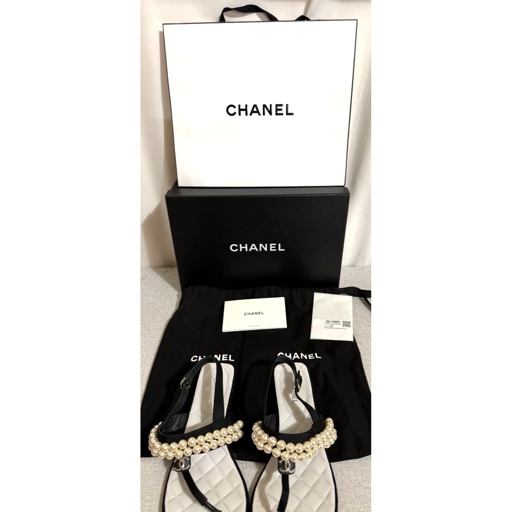 Chanel Women's US Size 7 Black with Pearls Flat Buckle Thong Sandals $1,250 - Picture 3 of 16